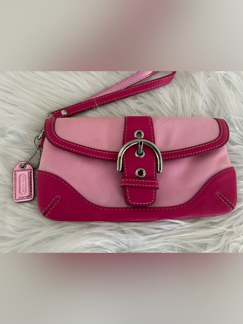 Coach Vintage Y2K Pink Canvas Leather Buckle Wristlet Clutch Bag - Picture 5 of 12